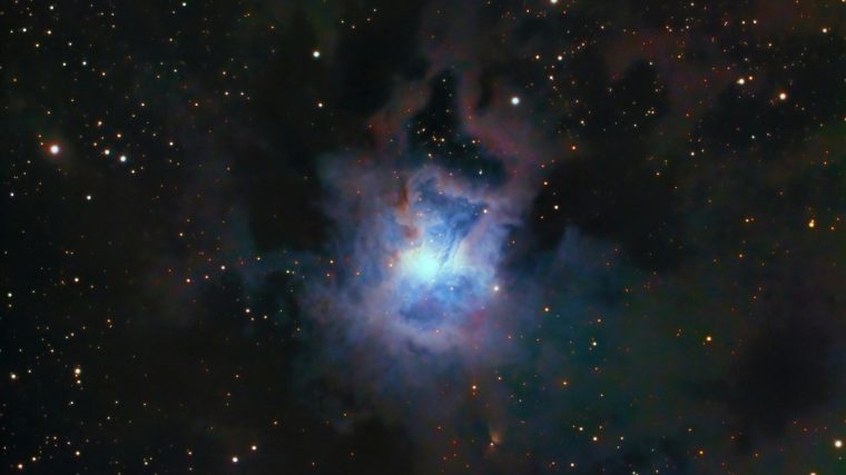 astronomes observent une lumière