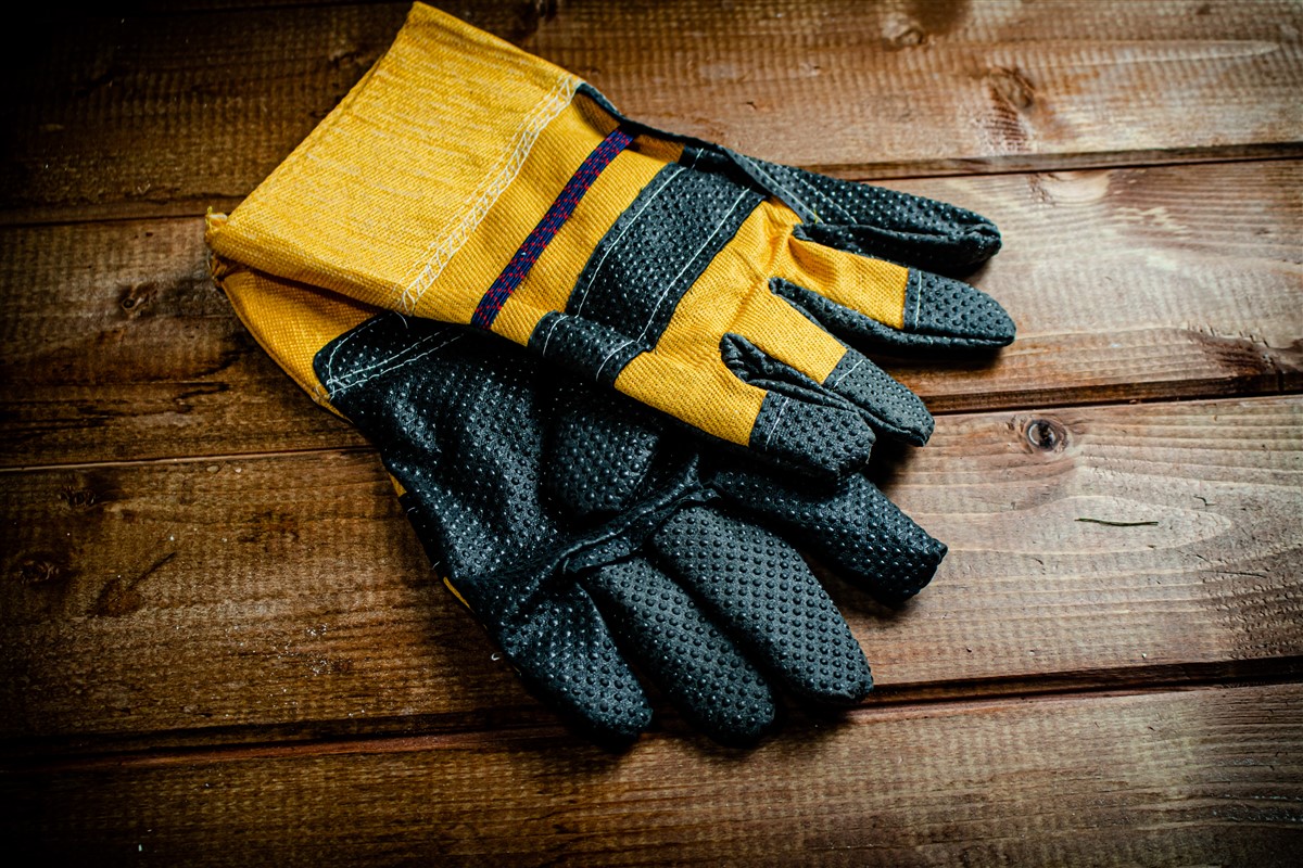 gants de conduite pour la maîtrise du volant